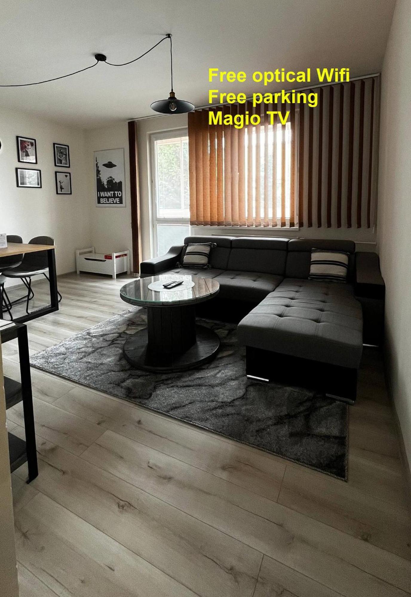 Apartman Bss Trenčín Kültér fotó