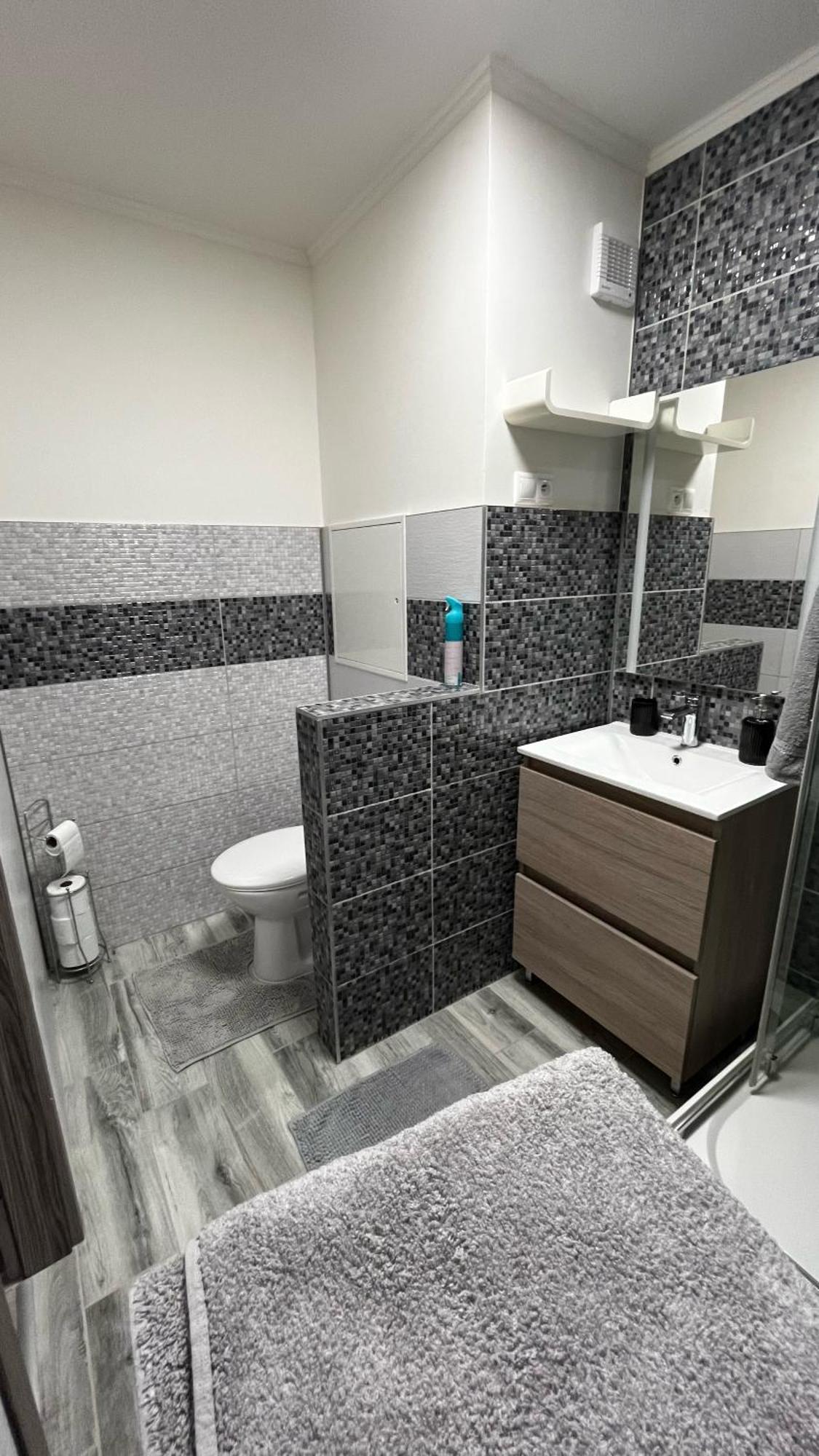 Apartman Bss Trenčín Kültér fotó
